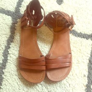 Dolce Vita Sandals NWOT